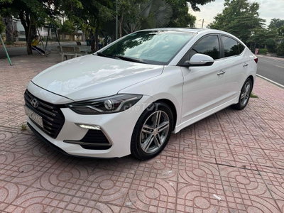 Hyundai Elantra 2018 Sport 1.6 turbo AT