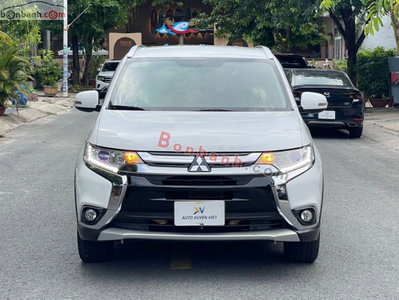 Xe Mitsubishi Outlander 2.0 CVT 2019