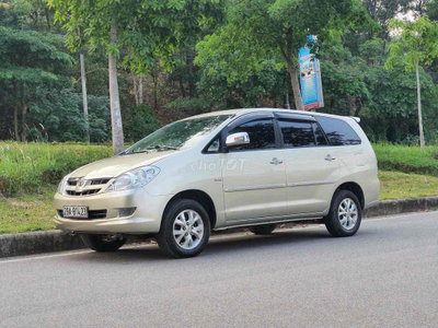 Toyota innova bản đủ G xịn độ cả ghế điện cực chất