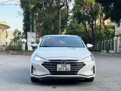 Xe Hyundai Elantra 2.0 AT 2021