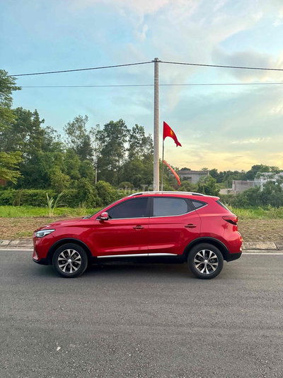 MG ZS COM Đỏ
