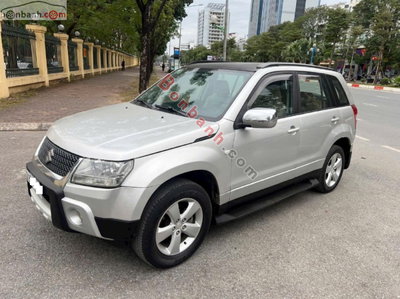 Xe Suzuki Grand vitara 2.0 AT 2011