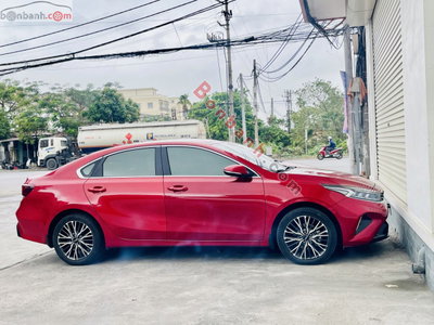 Xe Kia K3 Premium 1.6 AT 2022
