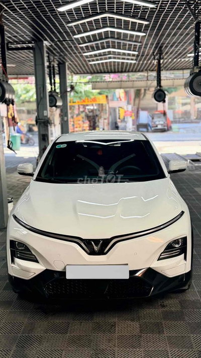 Xe điện VinFast VF6 Eco 2025 Trắng