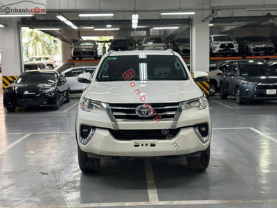Xe Toyota Fortuner 2.7V 4x2 AT 2019