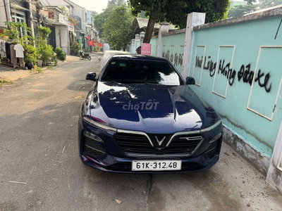 VinFast Lux A 2.0 Turbo Plus 2021