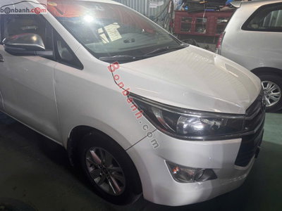 Xe Toyota Innova 2.0E 2017