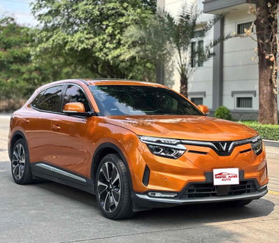 VinFast VF8 Plus 2022 Cam bản mua pin