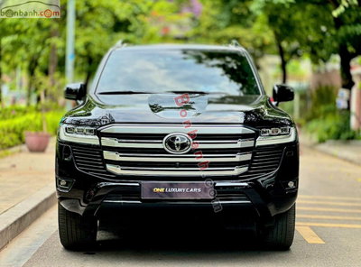 Xe Toyota Land Cruiser 3.5 V6 2022