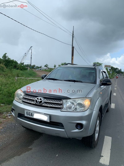 Xe Toyota Fortuner 2.5G 2009