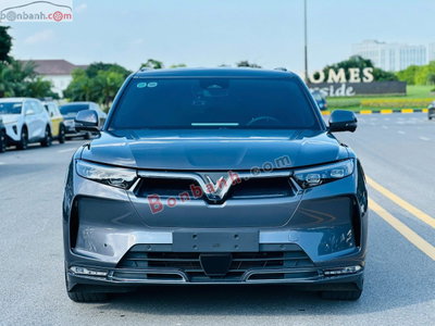 Xe VinFast VF9 Plus 7S 2024