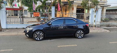Kia Forte 2012 bản full Đen