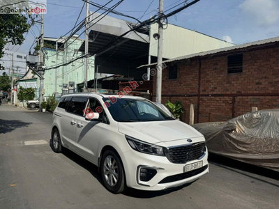 Xe Kia Sedona 2.2 DAT Luxury 2020