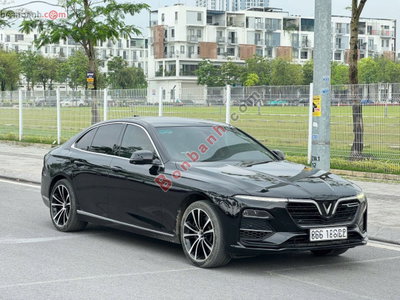 Xe VinFast Lux A 2.0 Premium 2.0 AT 2019
