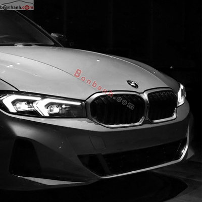 Xe BMW 3 Series 320i Sport Line 2026