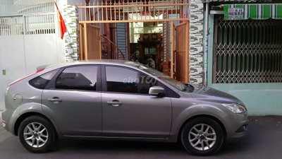 Ford Focus 2010 Hatchback 31.000 km Xám