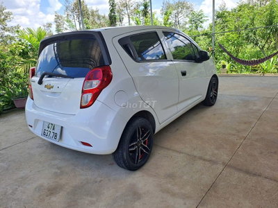 Chevrolet Spark Trắng Số sàn