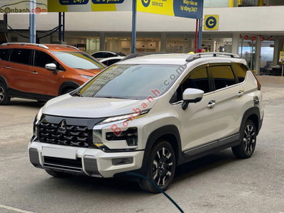Xe Mitsubishi Xpander Cross 1.5 AT 2025
