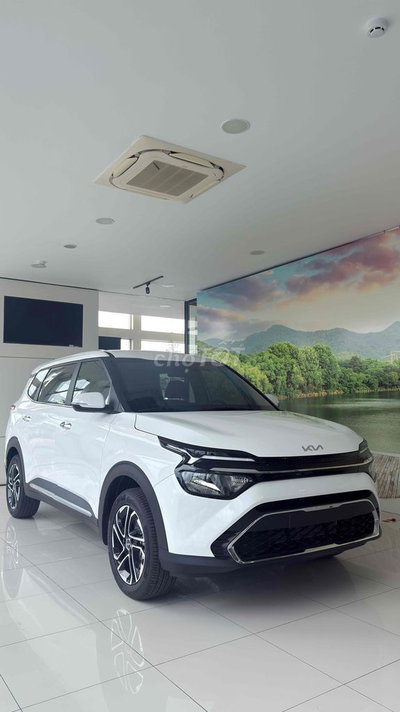 Carens 1.5L Deluxe 159tr nhận xe bon bon
