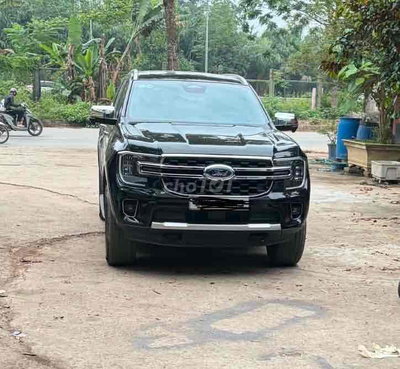 Ford Everest 2022 Đen