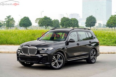 Xe BMW X7 xDrive40i M Sport 2020