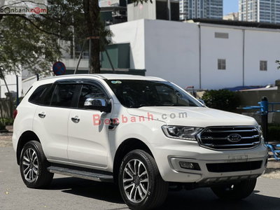 Xe Ford Everest Titanium 2.0L 4x2 AT 2019