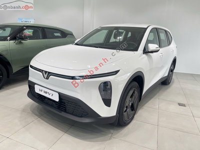 Xe VinFast VF MPV 7 AT 2026