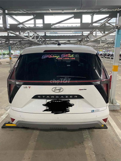 Hyundai Stargazer 2022 1.5 T Sports