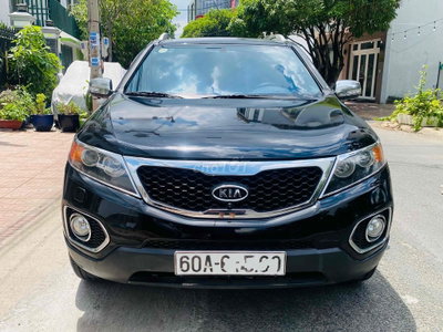 Kia Sorento Đen 7 chỗ Số tự động