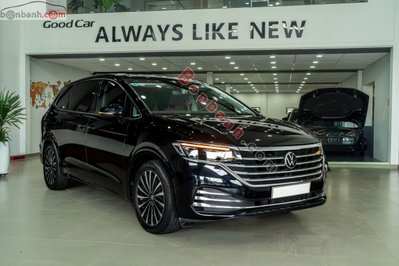 Xe Volkswagen Viloran Luxury 2024