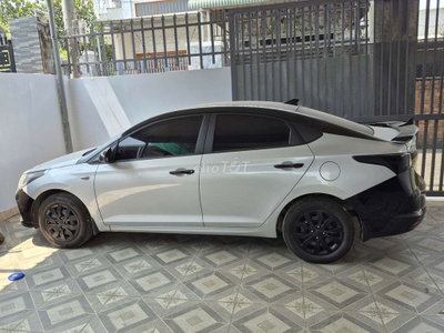 Hyundai Accent 2023 Bạc