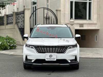 Xe Kia Carnival Signature 2.2D 2022