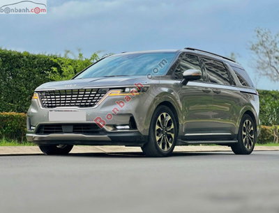 Xe Kia Carnival Signature 2.2D 2023