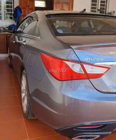 Hyundai Sonata 2011 màu Xám