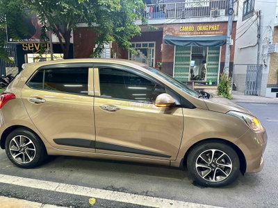 Hyundai Grand i10 Vàng cát