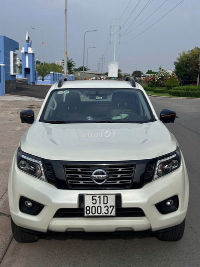 Nissan Navara VL 2019 Trắng 33.000km
