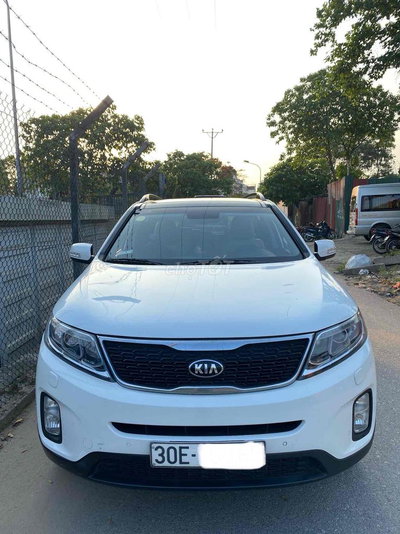 Sorento 2016 Cao cấp Trắng Đẹp Rẻ Chính Chủ Bán
