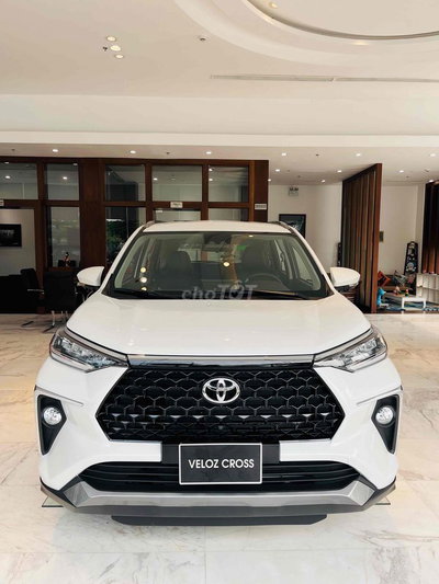 Toyota Veloz Cross 2026 mới giá tốt