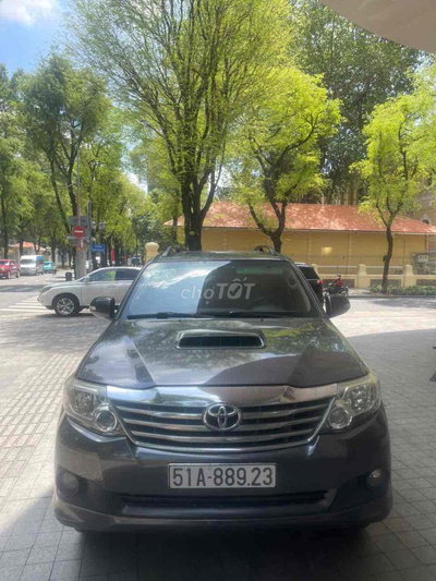 Em bán Toyota Fortuner 2014 Dầu - đẹp vô đối
