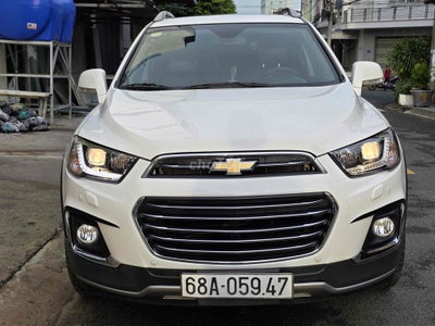 Chevrolet Captiva 2016 2.4 Trắng