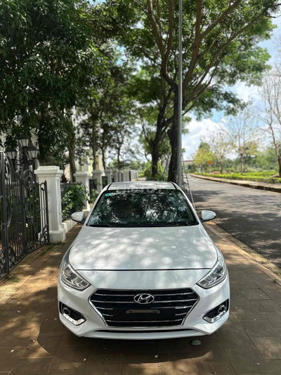 Hyundai Accent 2019 AT Trắng