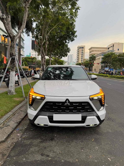 Mitsubishi Xforce Premium 2024 25000 km Trắng