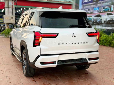 Mitsubishi Destinator Premium 2026 1.920km Trắng
