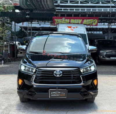 Xe Toyota Innova Venturer 2.0 AT 2021