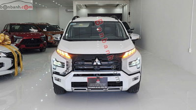 Xe Mitsubishi Xpander Cross 1.5 AT 2024