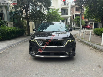 Xe Kia Carnival Signature 2.2D 2022