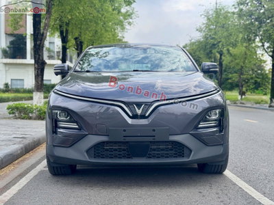Xe VinFast VF6 Plus 2024