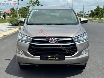 Xe Toyota Innova 2.0E 2020
