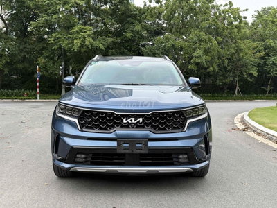 CẦN BÁN KIA SORENTO 2.2D SINGNATURE MODEL 2022