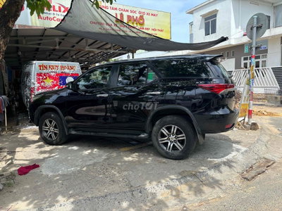 Toyota Fortuner 7 chỗ Đen số sàn rin không lỗi